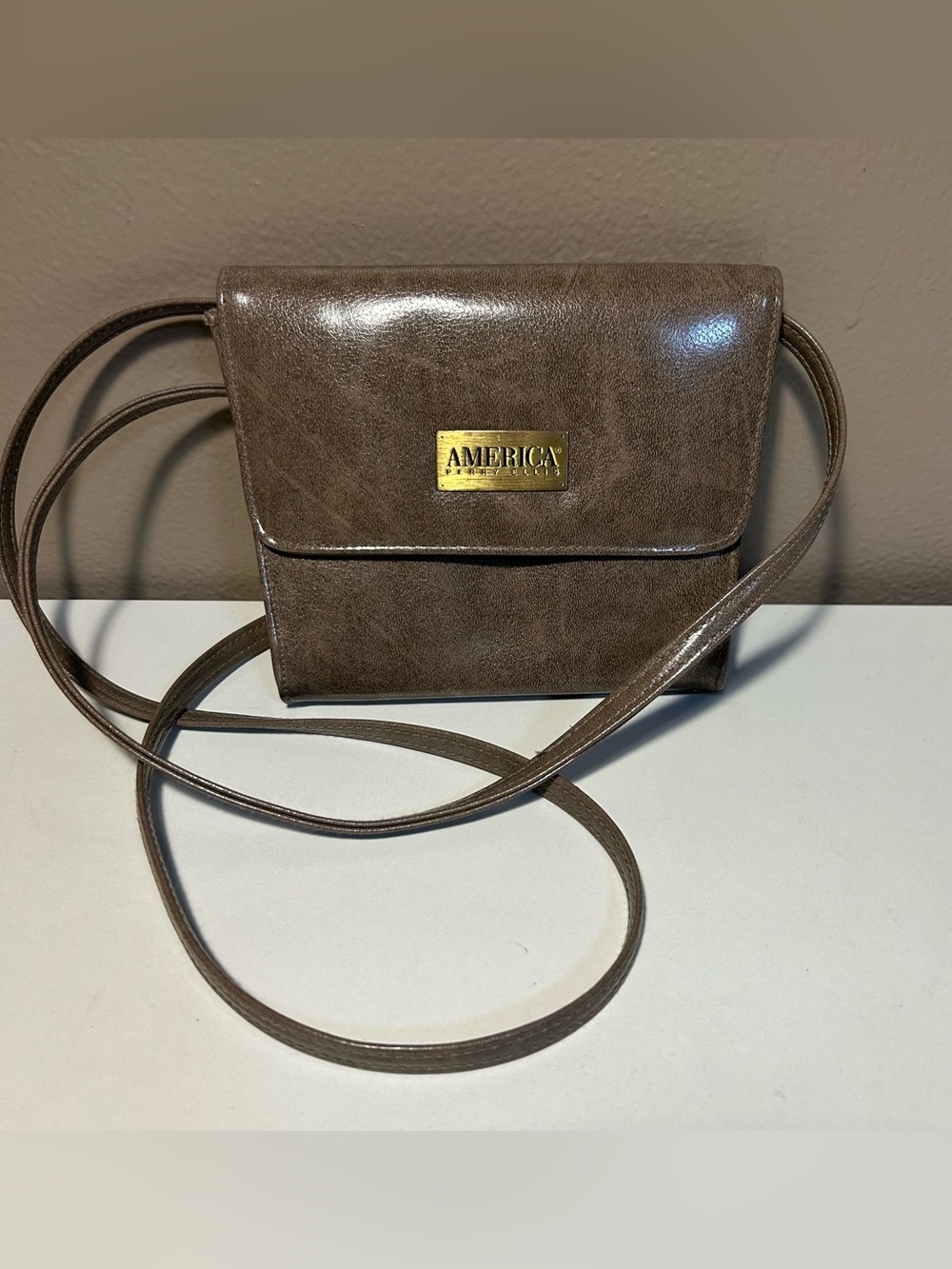 Vtg Perry Ellis America Crossbody Purse Shoulder Bag Small mini Taupe Brown